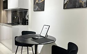G6 Luxury Residence